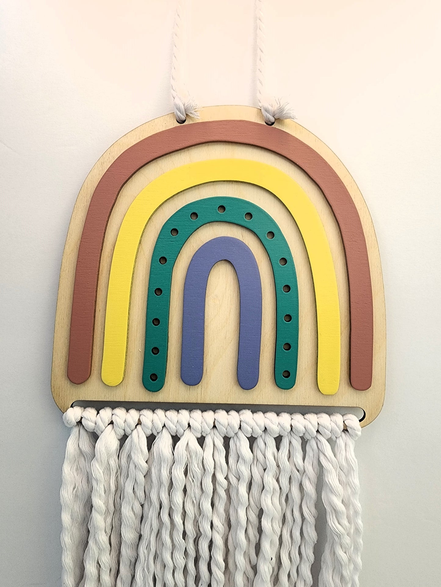 DIY Macrame Rainbow Wall Hanging