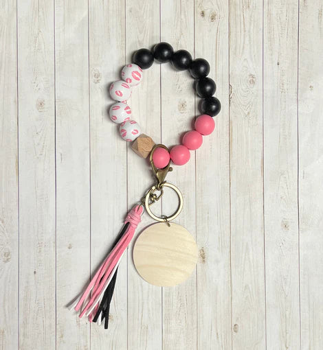 Kisses Wristlet